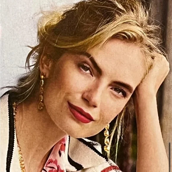 CAbi #2264 Twinkle Necklace - Picture 5 of 7